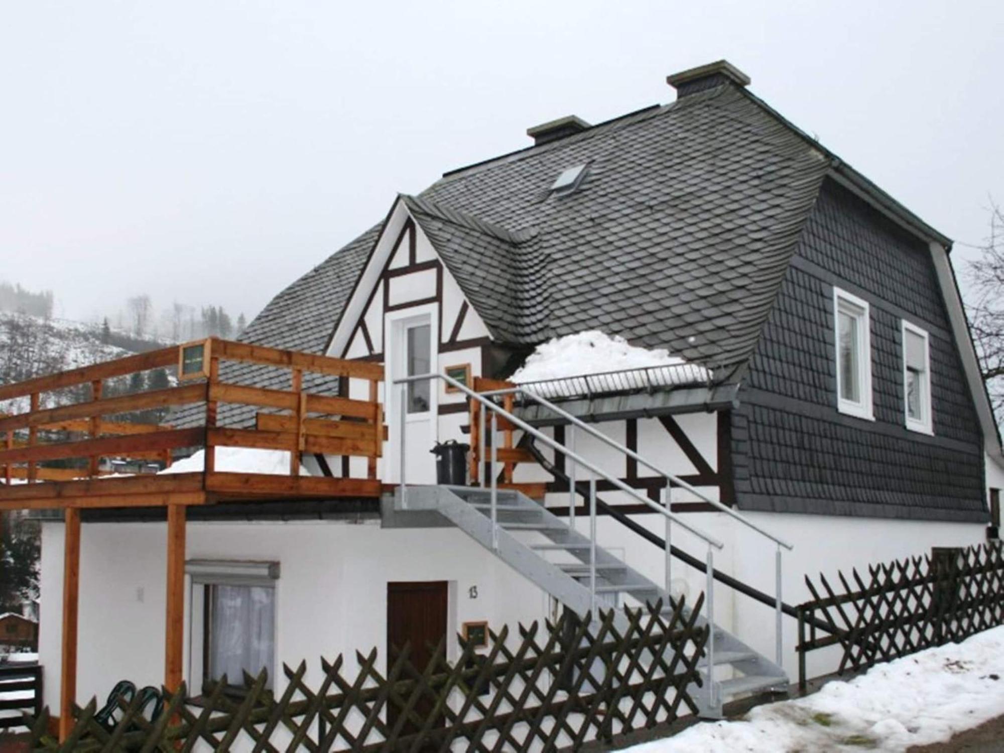 Cosy Apartment In Schwalefeld Near Willingen With Private Terrace Exterior foto
